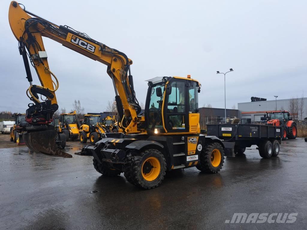 JCB Hydradig Pelle sur pneus