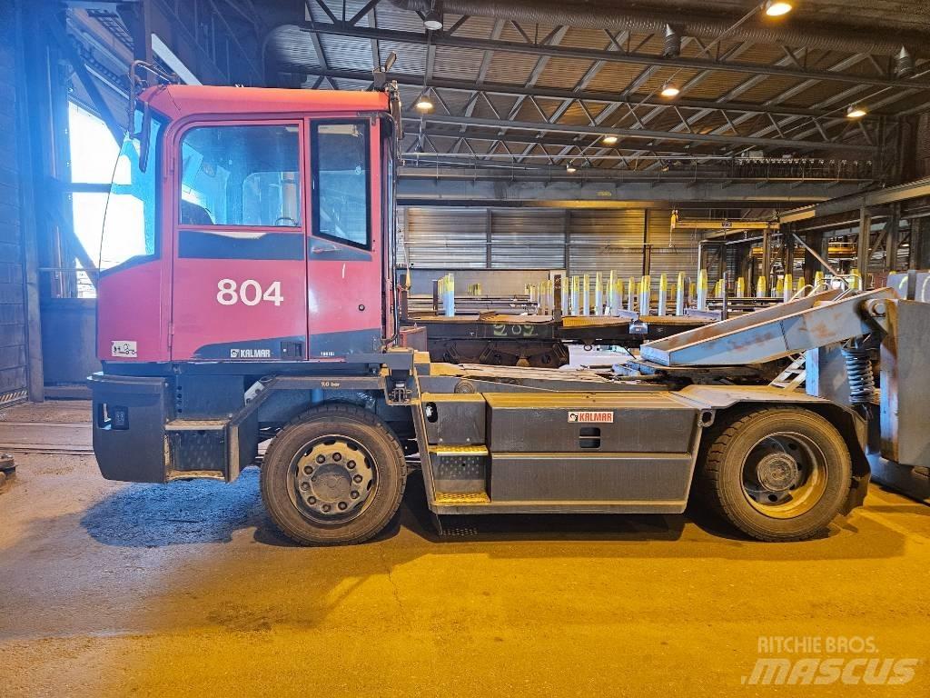 Kalmar TR618i Tracteur de manœuvre