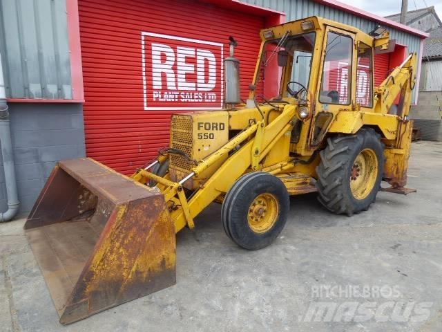 Ford 550 Tractopelle