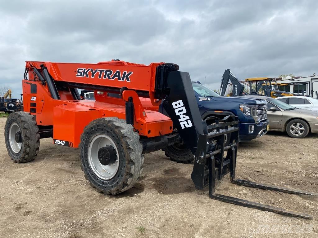 SkyTrak 8042 Chariot télescopique