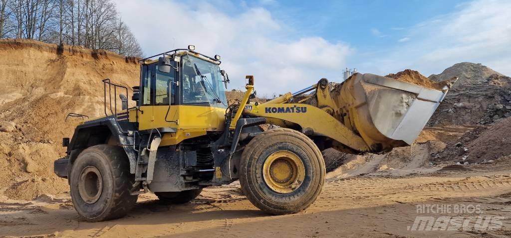 Komatsu WA 470-6LC Chargeuse sur pneus