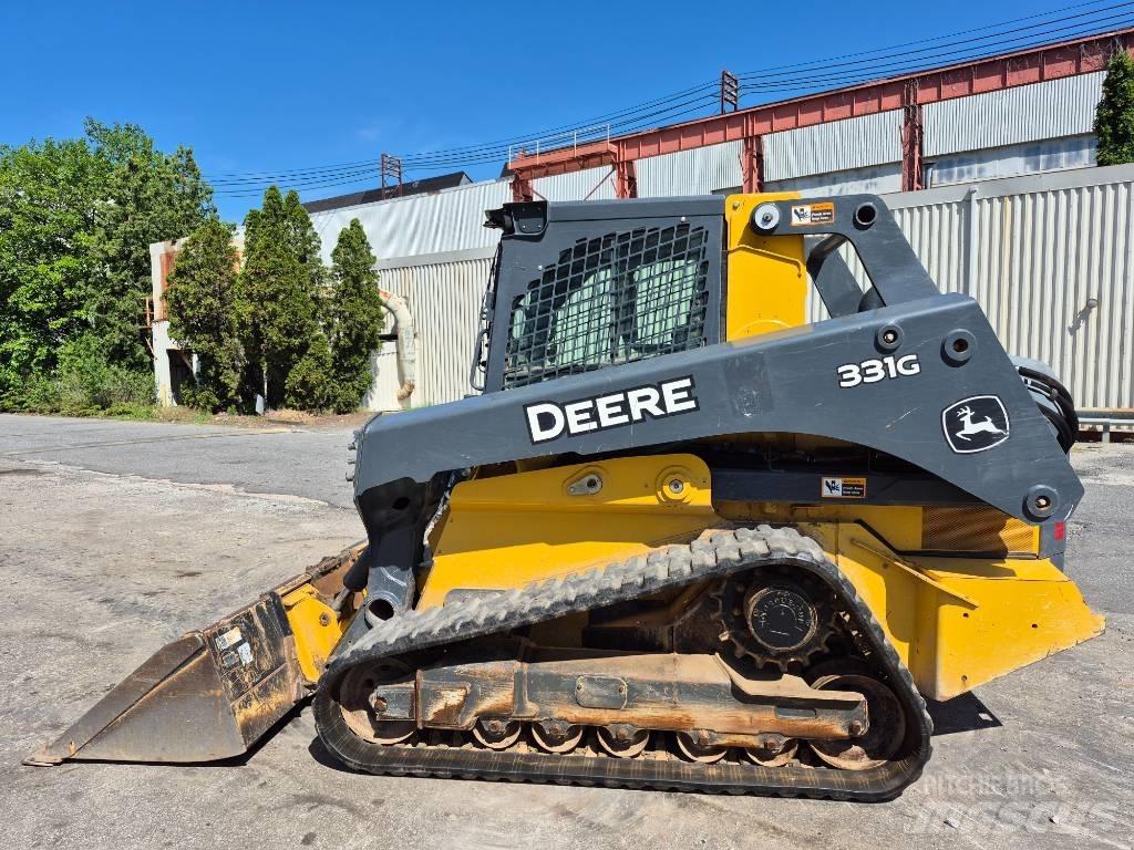 John Deere 331G Chargeuse compacte