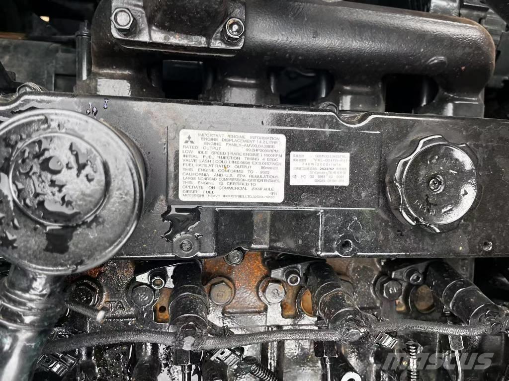 Kobelco SK 140 Pelle sur chenilles