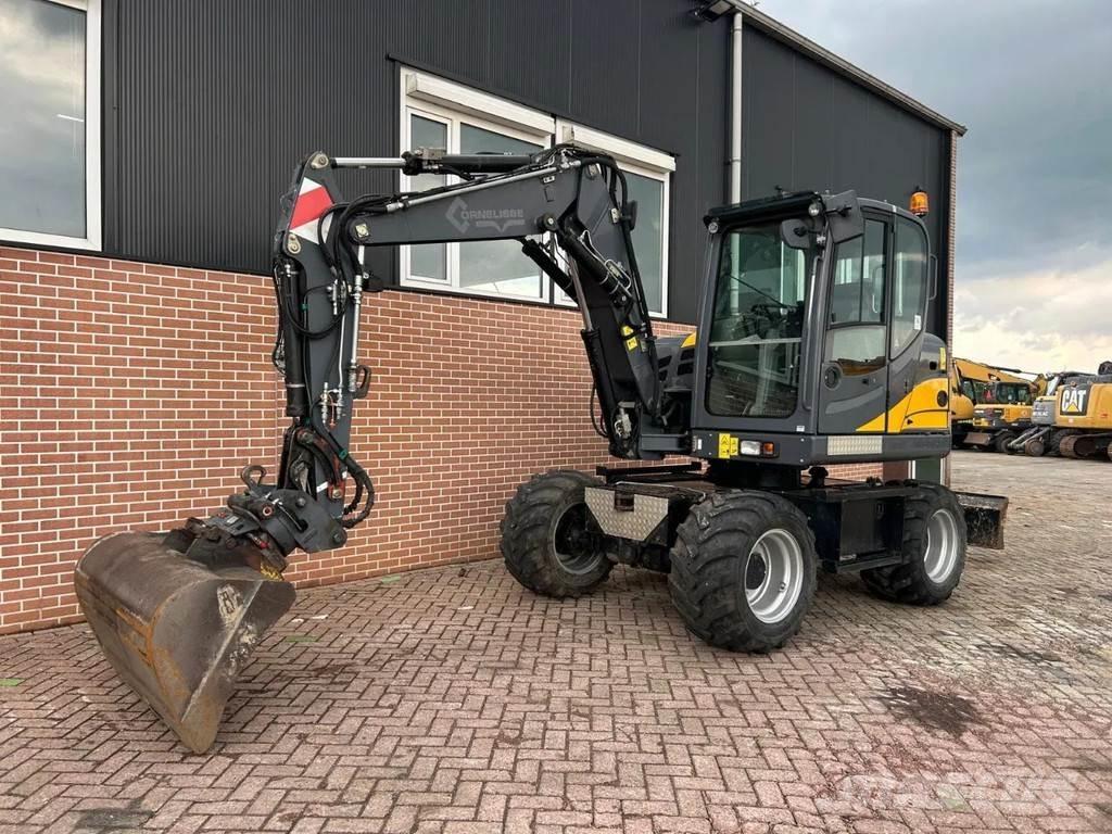 Terex TW75 Pelle sur pneus