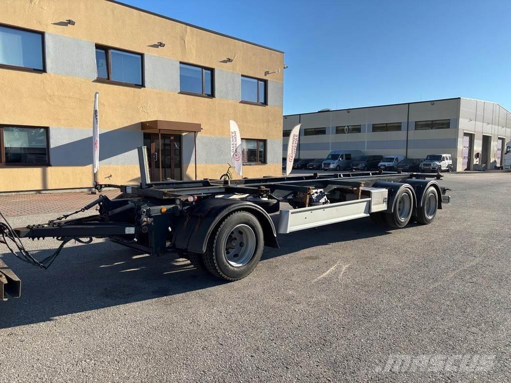 Fliegl 3-AXLE BDF Remorque porte container
