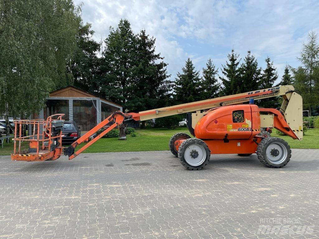 JLG 600 AJ Nacelles articulées