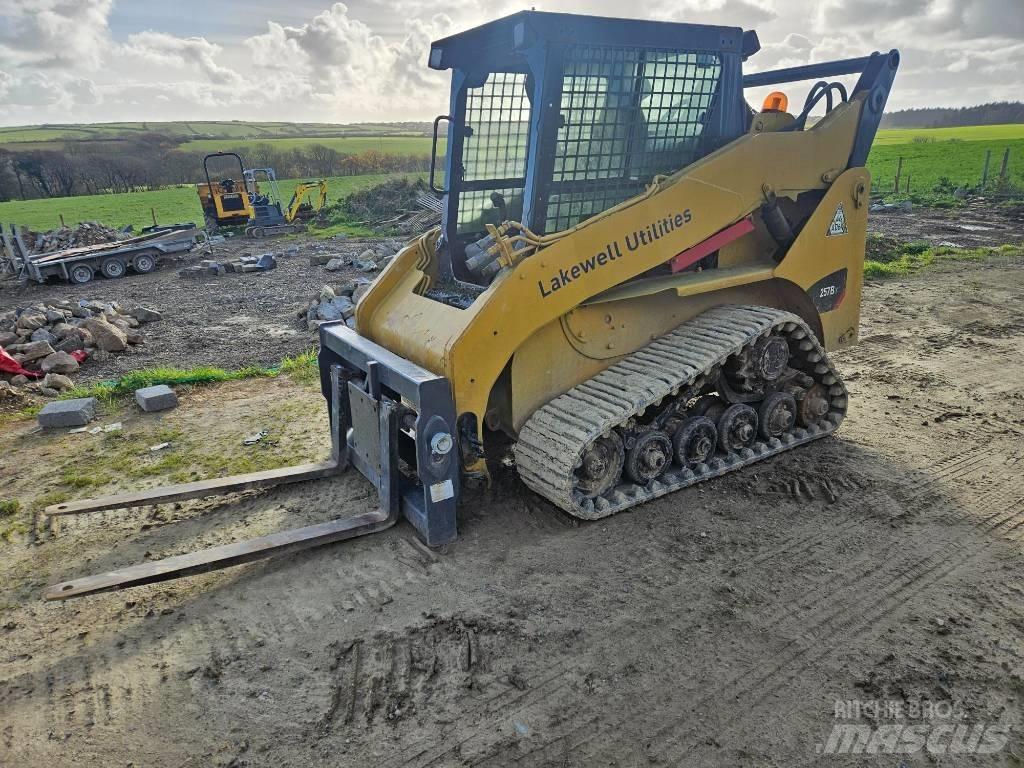 CAT 257 B 3 Chargeuse compacte