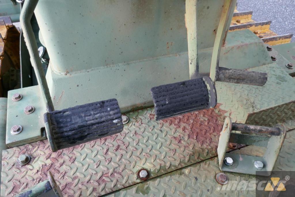 CAT D7G Ex-army Bouteurs sur chenilles