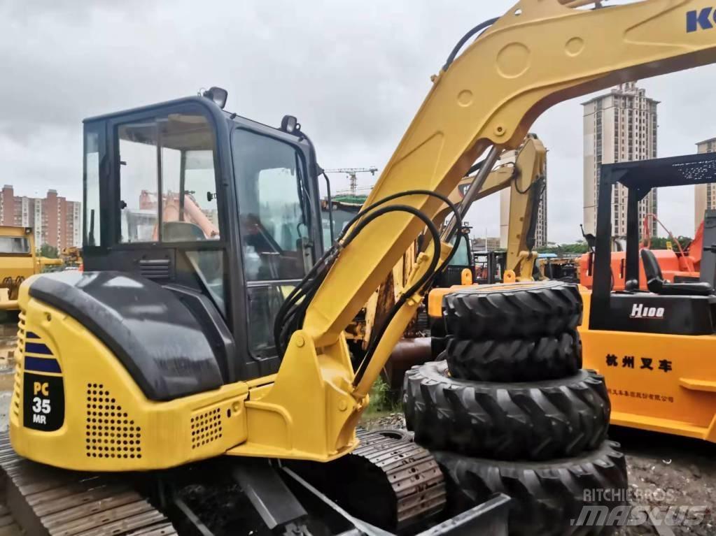 Komatsu PC 35 Mini pelle < 7t
