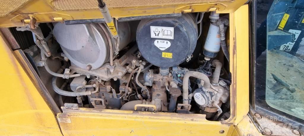 Komatsu D 65 PX-17 Bouteurs sur chenilles