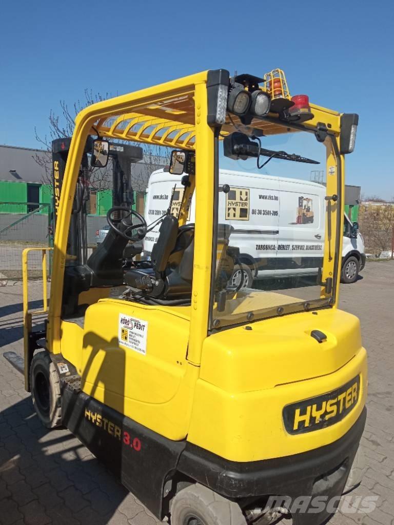 Hyster J 3.0 XN Chariots élévateurs électriques