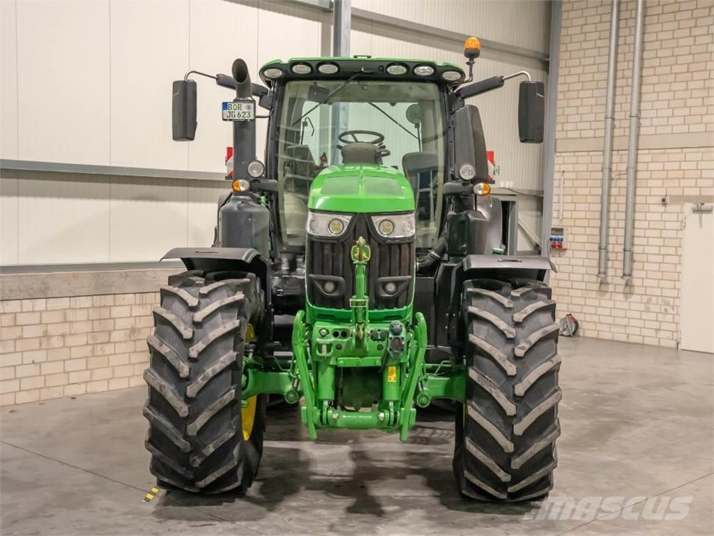 John Deere 6230R Tracteur