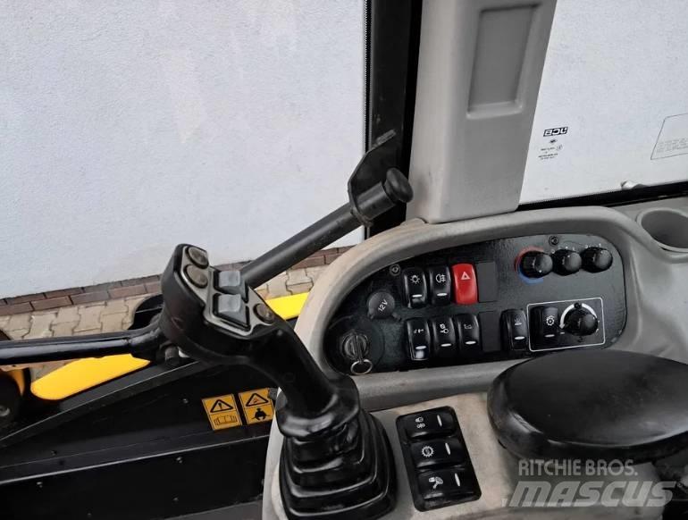 JCB TM 320 S Télescopique agricole