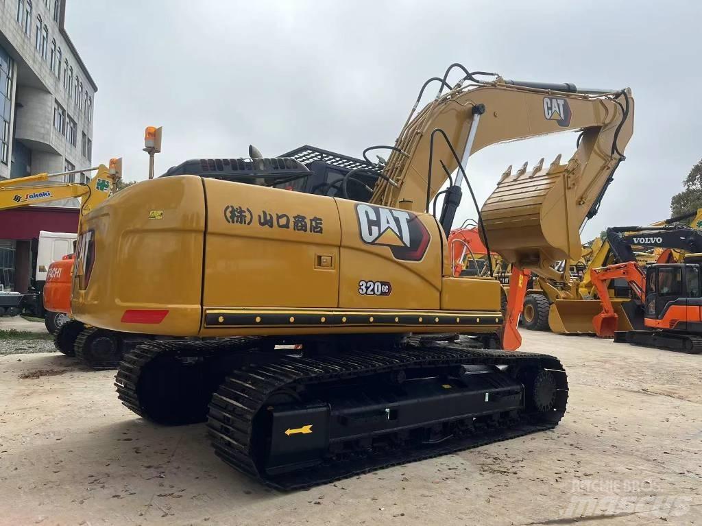 CAT 320 GC Pelle sur chenilles