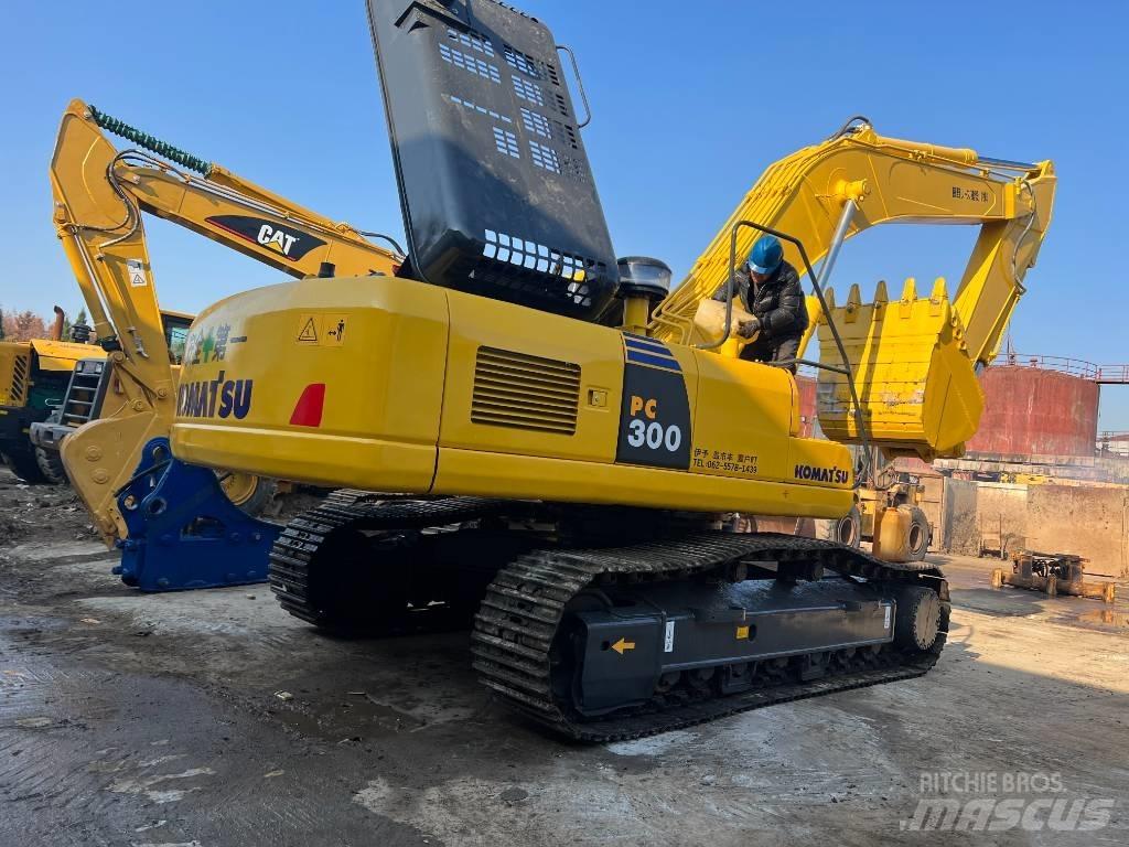 Komatsu PC300 Pelle sur chenilles