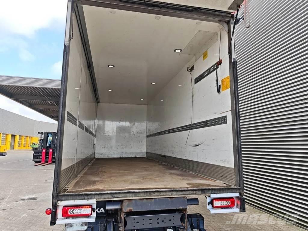 Volvo FM 340 4x2 Camion Fourgon