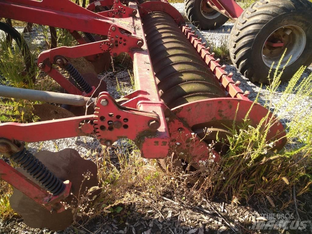Horsch Terrano 5 FX Déchaumeur, cultivateur