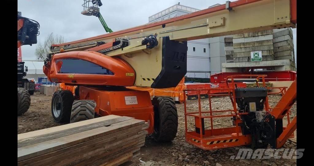 JLG 1250 AJP Nacelles articulées