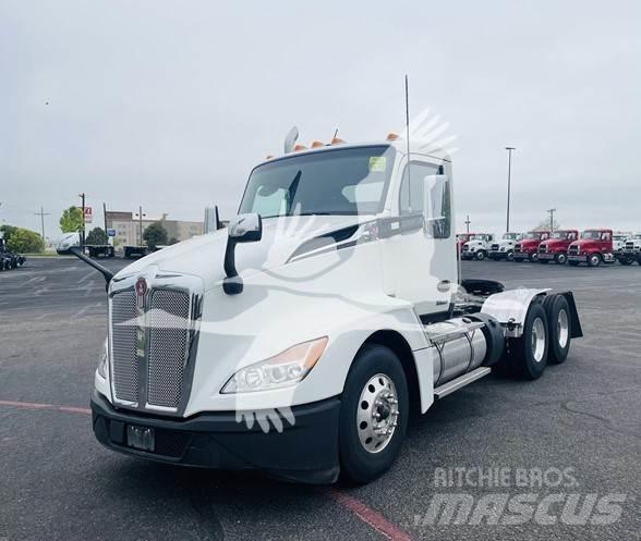Kenworth T680 Tracteur routier