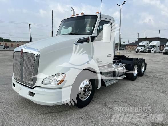 Kenworth T680 Tracteur routier