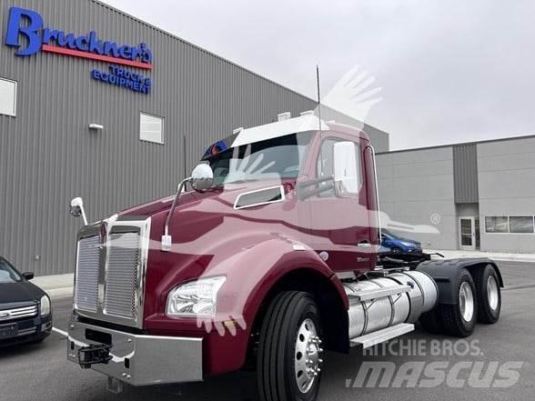 Kenworth T880 Tracteur routier