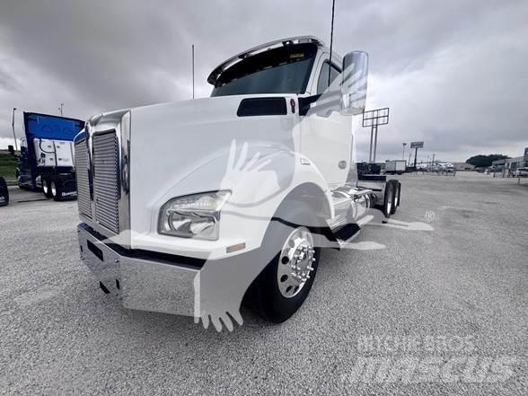 Kenworth T880 Tracteur routier