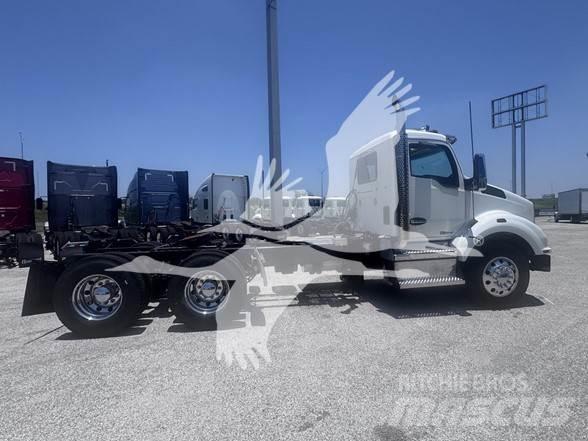 Kenworth T880 Tracteur routier