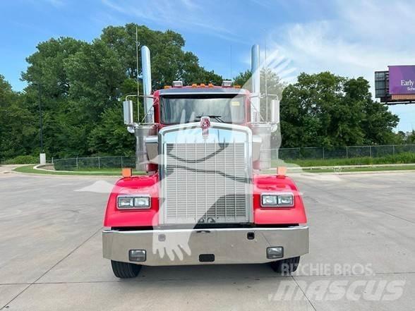 Kenworth W900L Tracteur routier