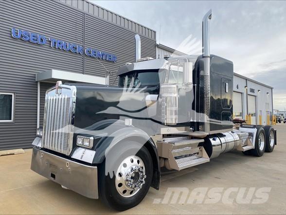 Kenworth W900L Tracteur routier