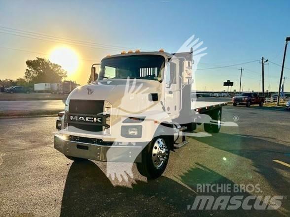 Mack MD6 Camion plateau