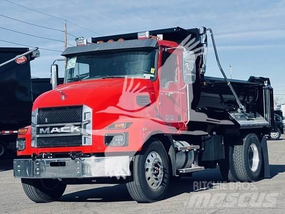 Mack MD6 Camion benne