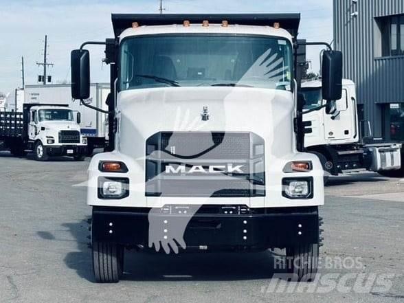 Mack MD6 Camion benne