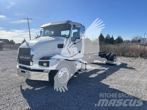 Mack MD6 Châssis cabine