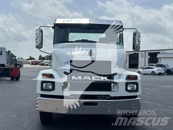 Mack MD6 Châssis cabine