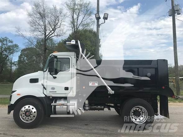 Mack MD6 Camion benne