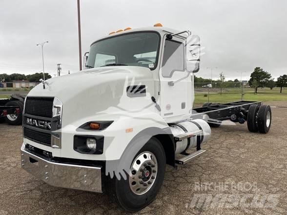 Mack MD6 Camion plateau