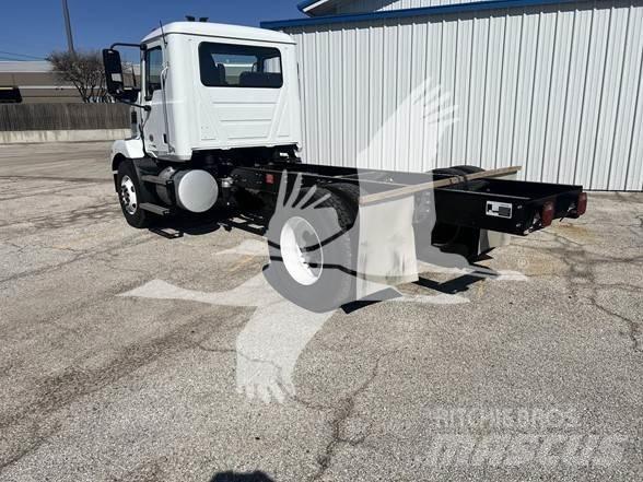 Mack MD6 Châssis cabine