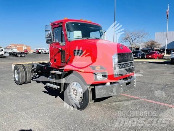 Mack MD6 Châssis cabine