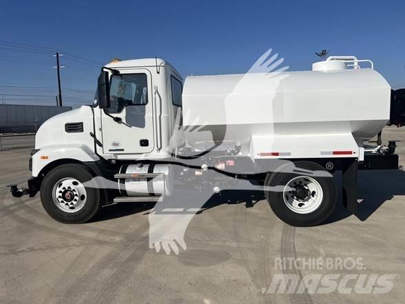 Mack MD6 Motrici cisterna