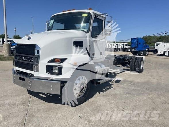 Mack MD6 Tracteur routier