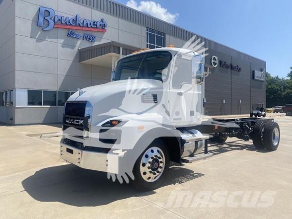 Mack MD6 Châssis cabine