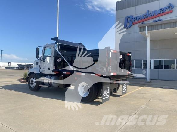 Mack MD6 Camion benne
