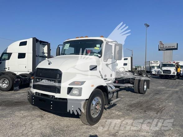 Mack MD6 Châssis cabine