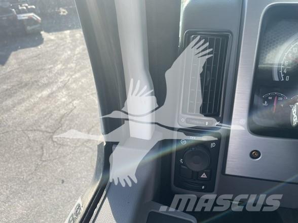 Mack MD6 Châssis cabine