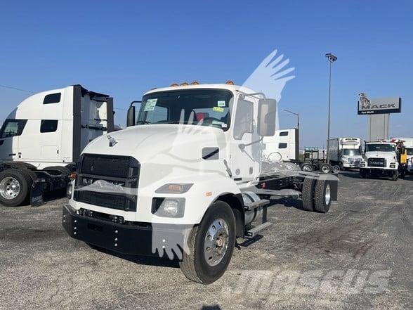 Mack MD6 Châssis cabine