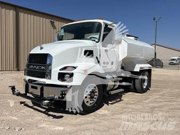 Mack MD7 Motrici cisterna
