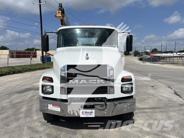 Mack MD7 Construction - Autres