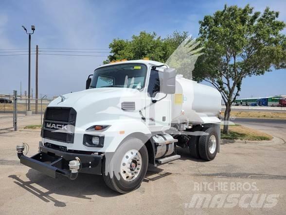 Mack MD7 Motrici cisterna
