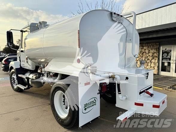 Mack MD7 Motrici cisterna