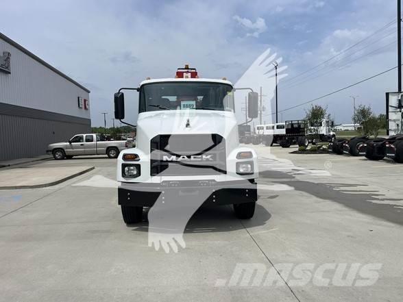 Mack MD7 Construction - Autres